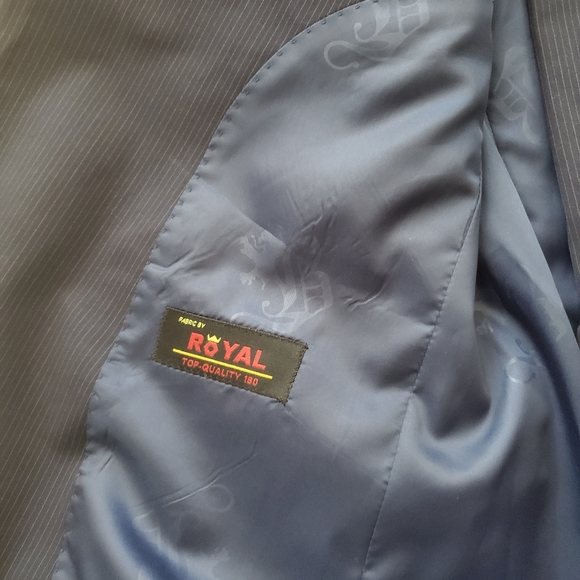 BAROCCO Suit - Picture 4 of 5